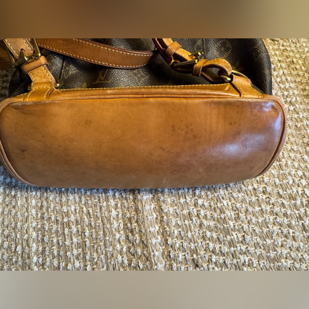 AUTHENTIC Louis Vuitton Monogram Backpack - Picture 4 of 12